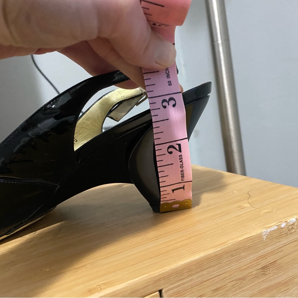 Bruno Magli Sandals - Picture 13 of 15
